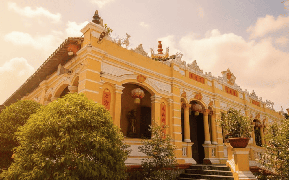 Ngay từ đầu thế kỷ XX, chùa Giác Hoa đã là trung tâm Phật giáo lớn của Nam Bộ